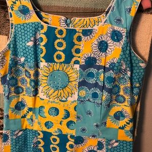 Beautiful Lilly Pulitzer dress.
